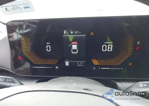 2025 Kia K4 Lxs z USA, uszkodzony, nr VIN 3KPFT4DE3SE088096